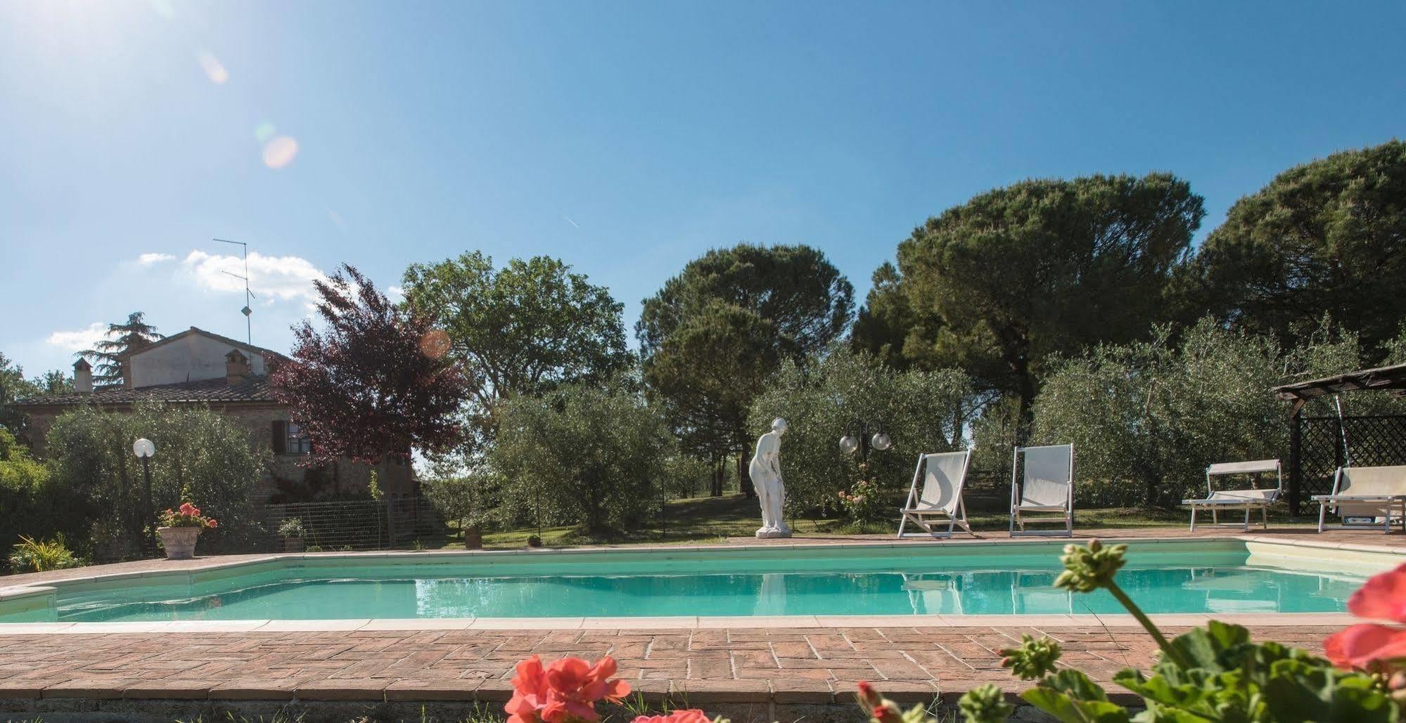 Agriturismo Podere Caggiolo - Swimming Pool & Air Conditioning Marciano della Chiana Luaran gambar